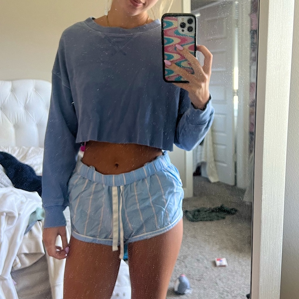 Forever 21 Long Sleeve Top
